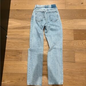 Abercrombie '90s Straight Ultra High Rise Jeans